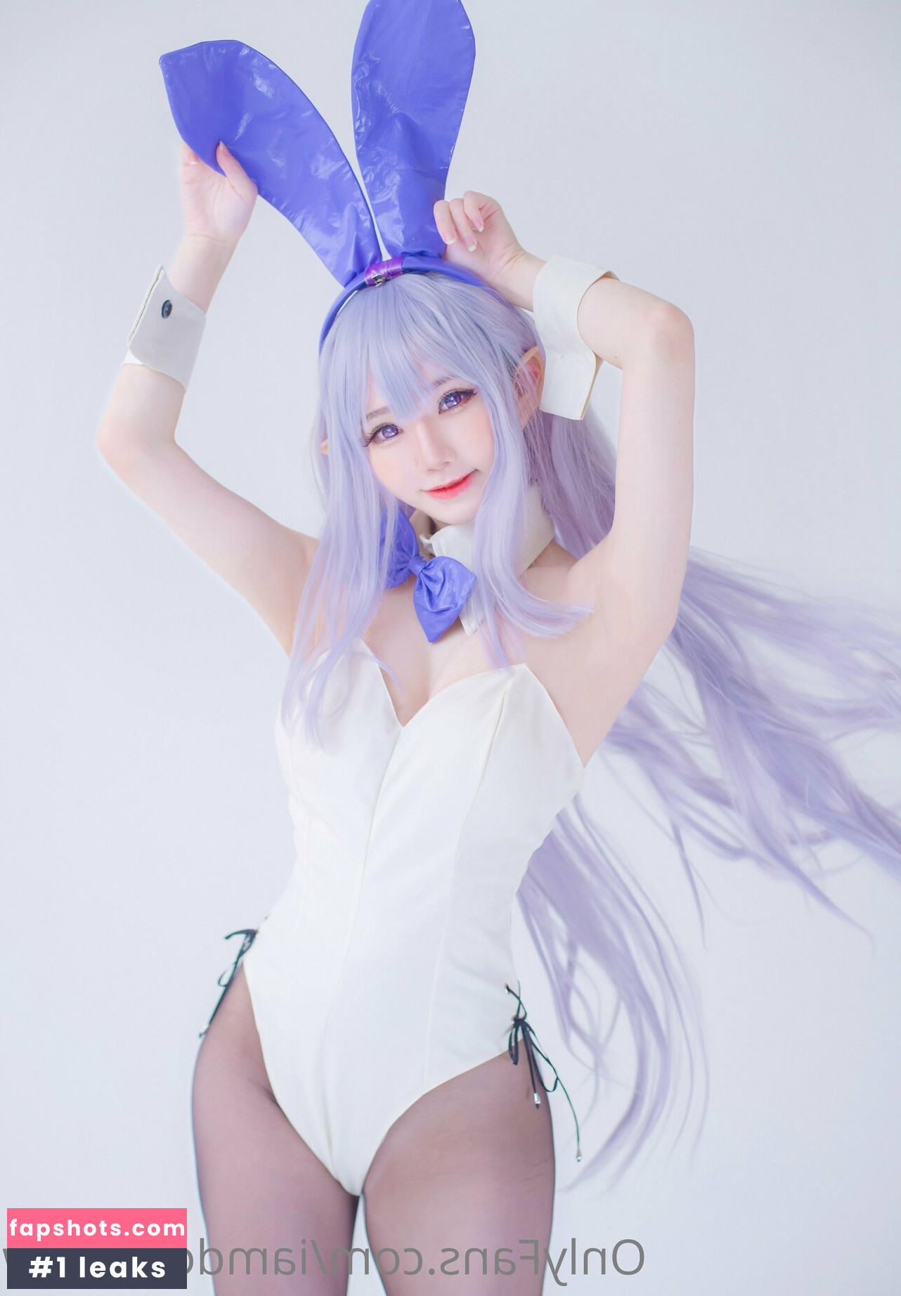 iamdorasnow gallery photo #10