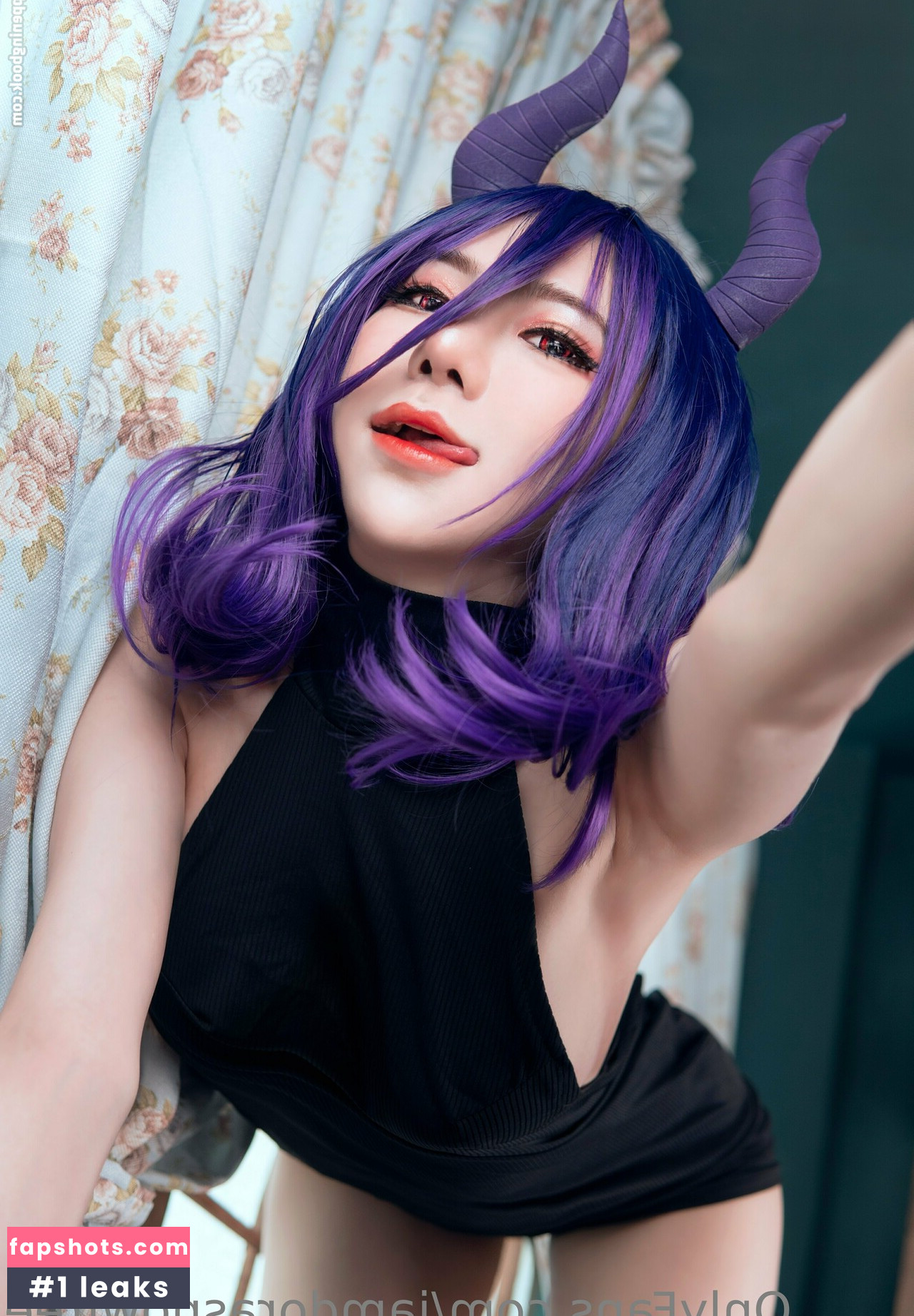 iamdorasnowfree gallery photo #115