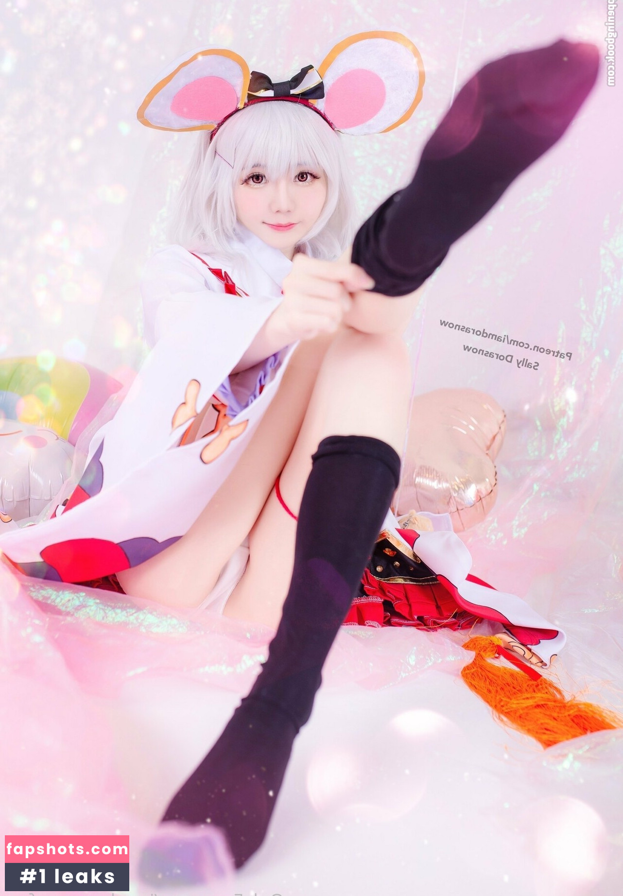 iamdorasnowfree gallery photo #154