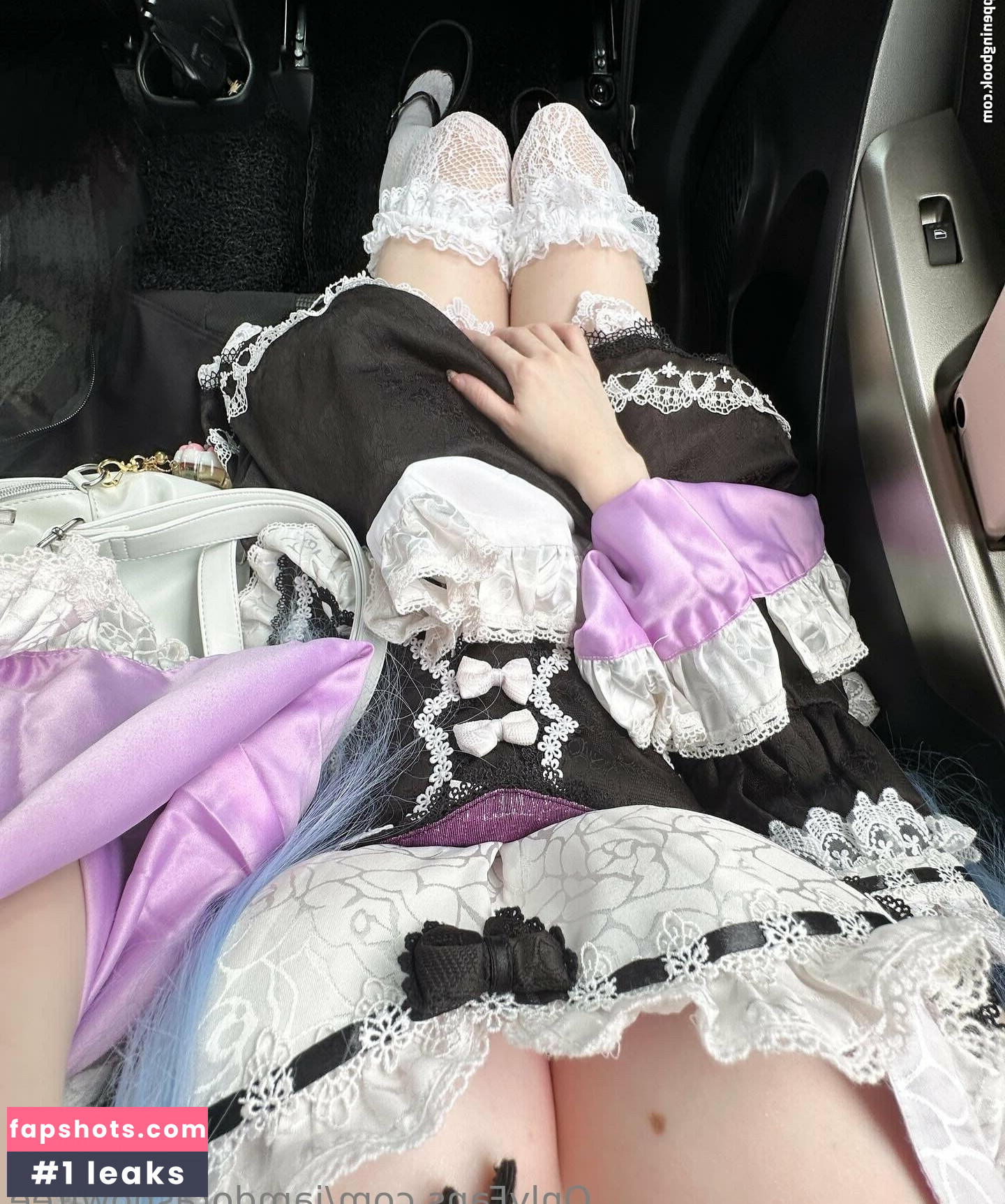 iamdorasnowfree gallery photo #64