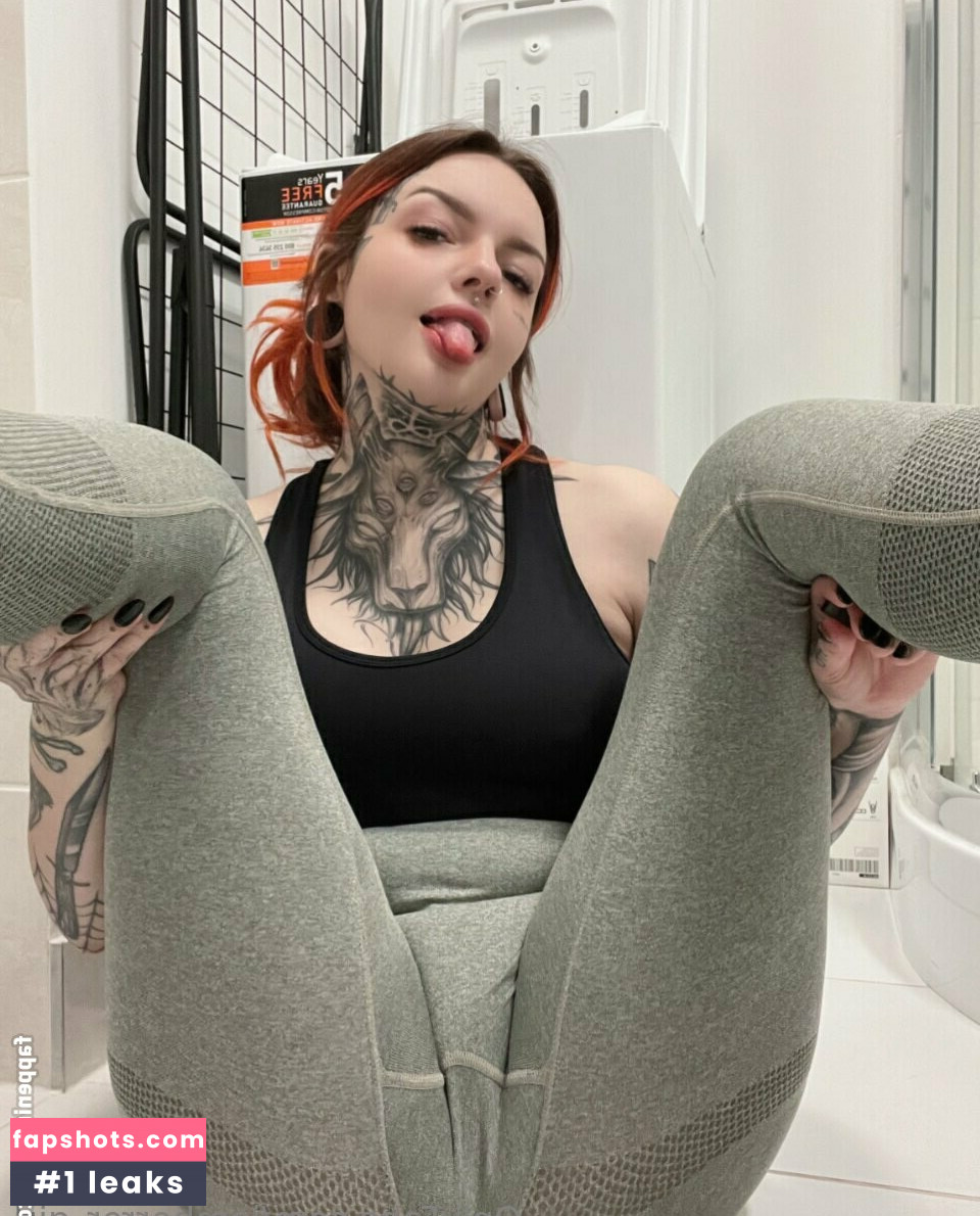 Iamhorror Nude Leaks OnlyFans Photos #2 - LeakJerk