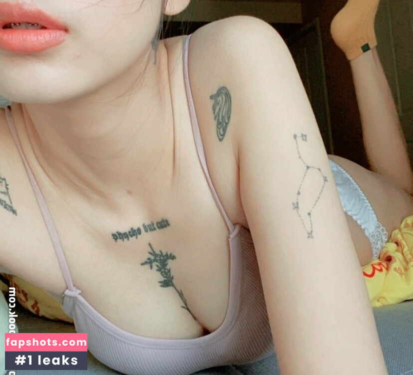 iampopster gallery photo #2