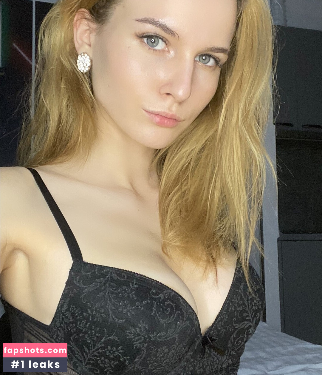 iamsandranovix gallery photo #5