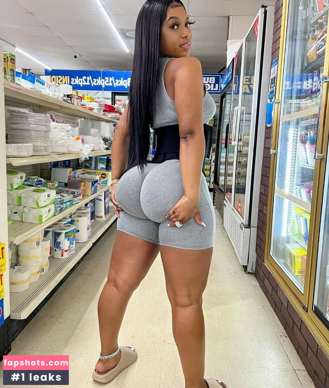 IAmShamayne gallery photo #26