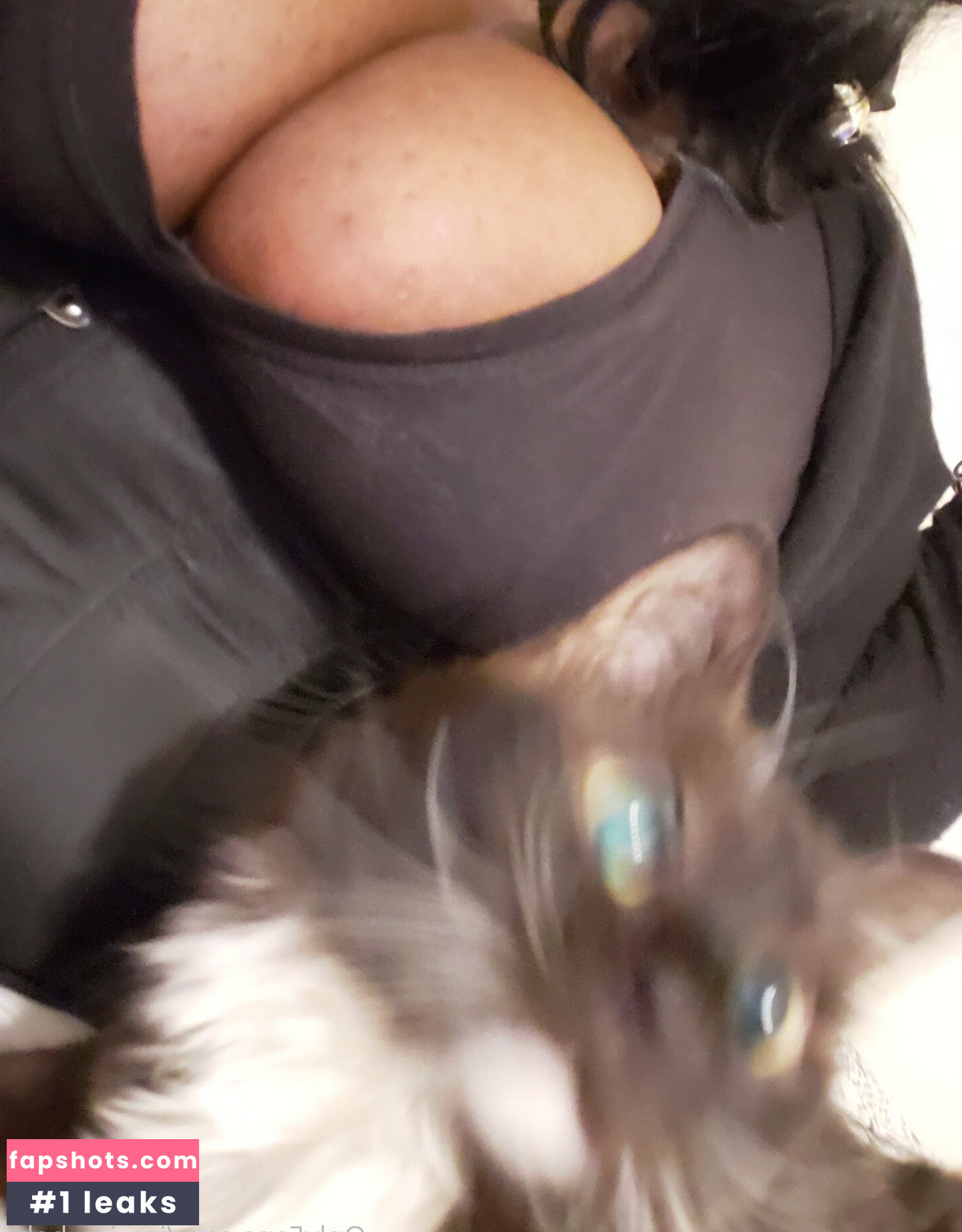 ice_ice_baby nude babe gallery