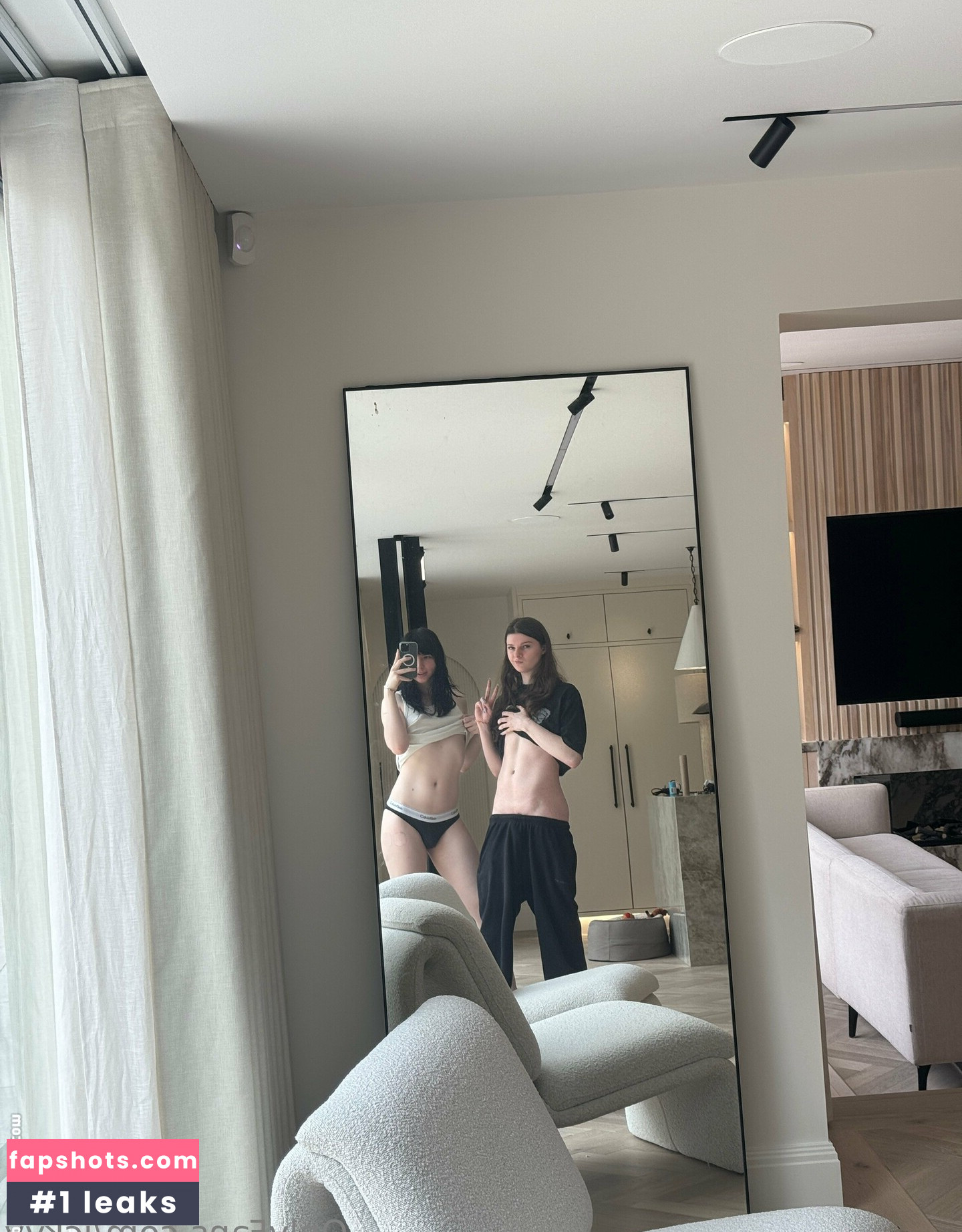 ickypeach gallery photo #17