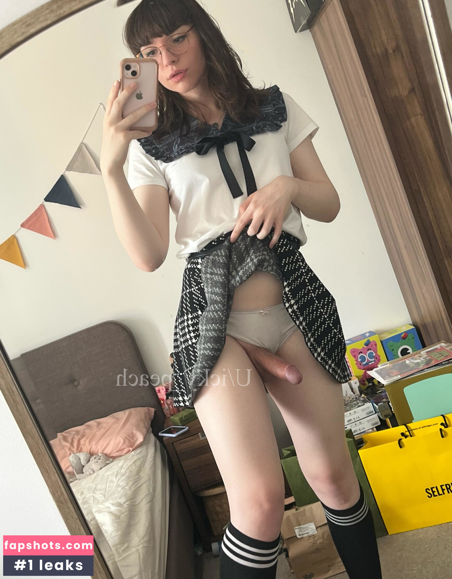 ickypeach gallery photo #80