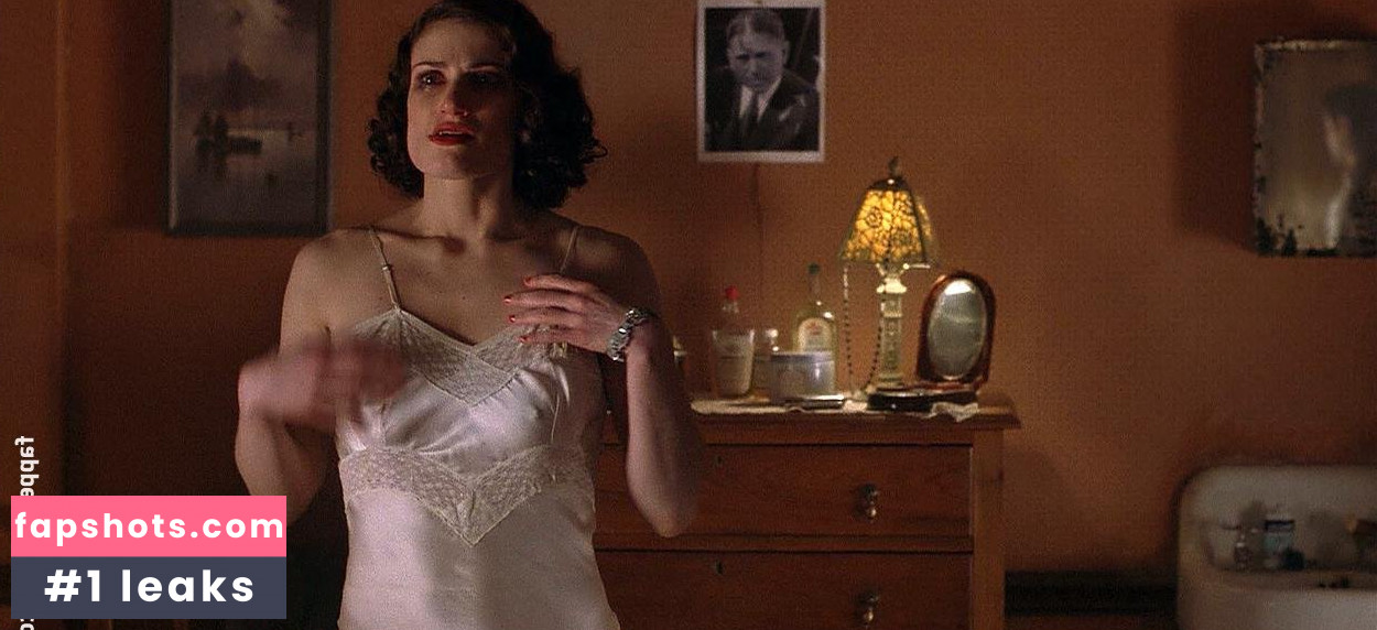 Idina Menzel Filtración Desnuda OnlyFans Foto #20 - Fapshots