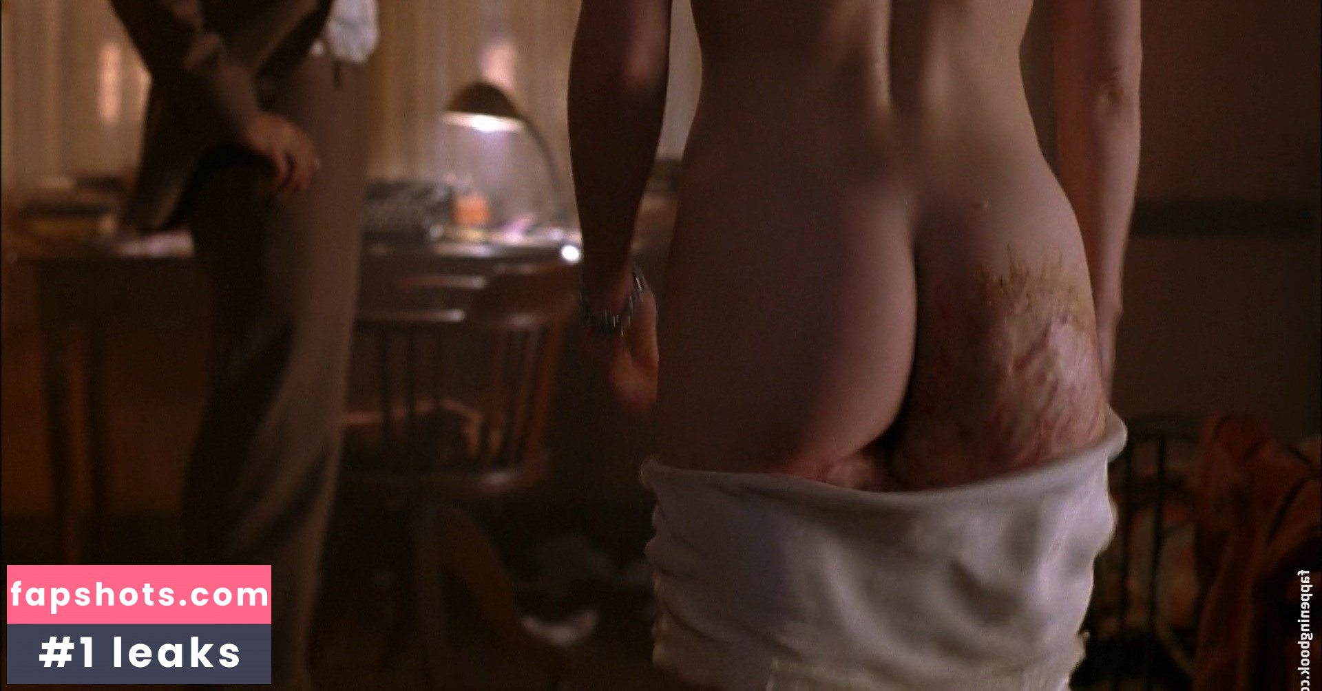 Idina Menzel Nude Leaks OnlyFans Photos #10 - LeakJerk