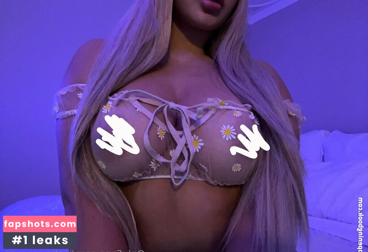 iesha.mareee gallery photo #8