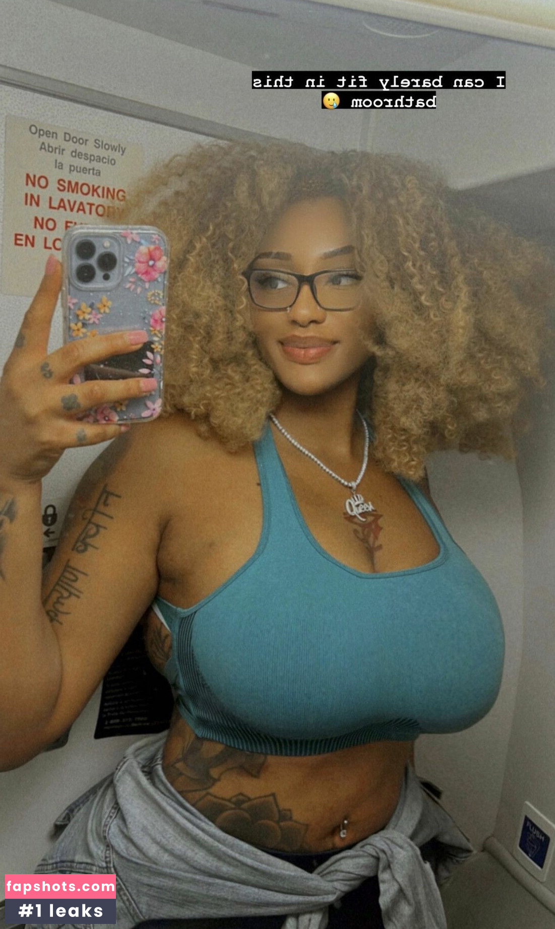 Ifeoma Sophia gallery photo #12