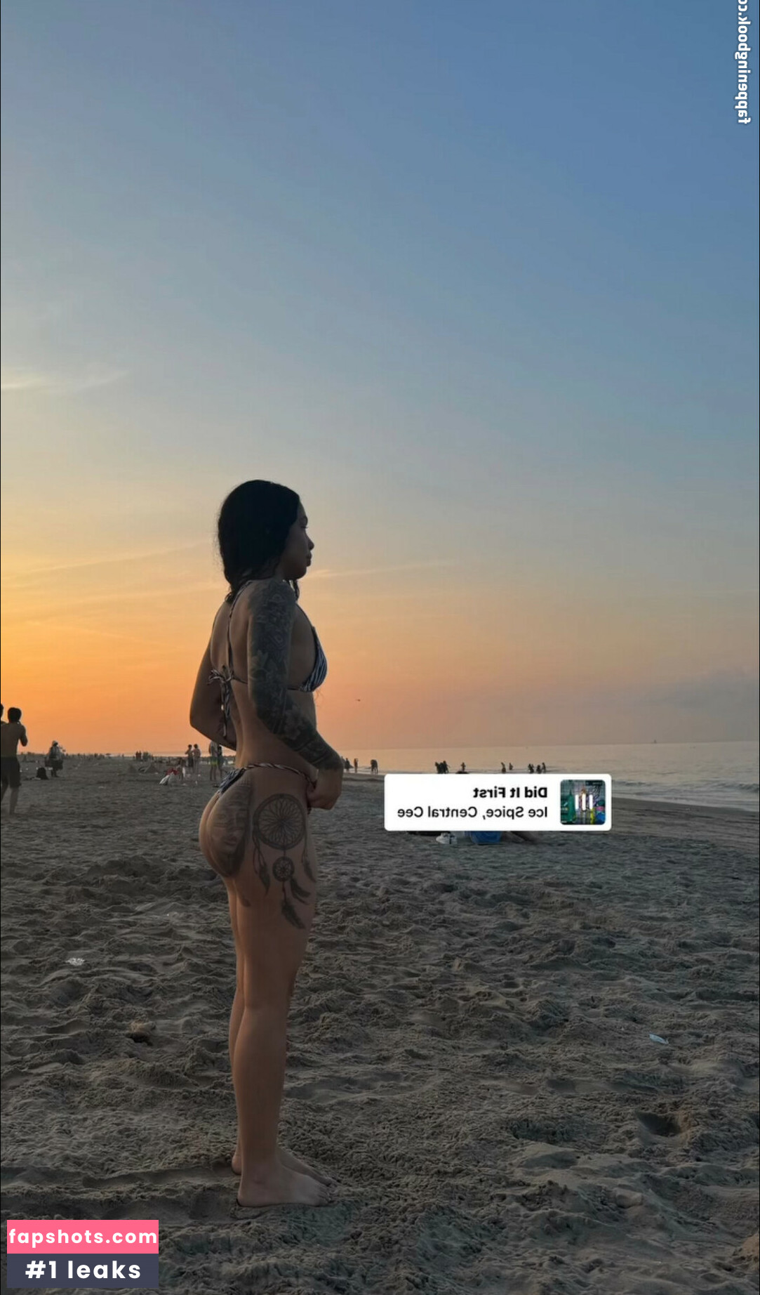 IG __xosarah / xosarahg gallery photo #2