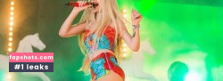Iggy Azalea gallery photo #432