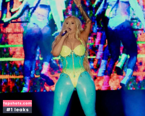Iggy Azalea gallery photo #485