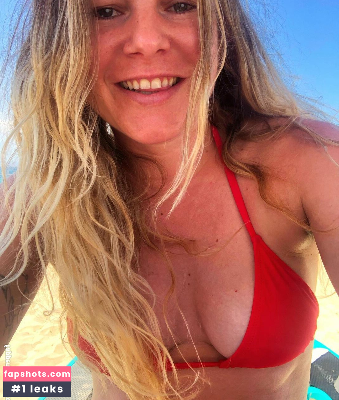 Ignacia Allamand gallery photo #11