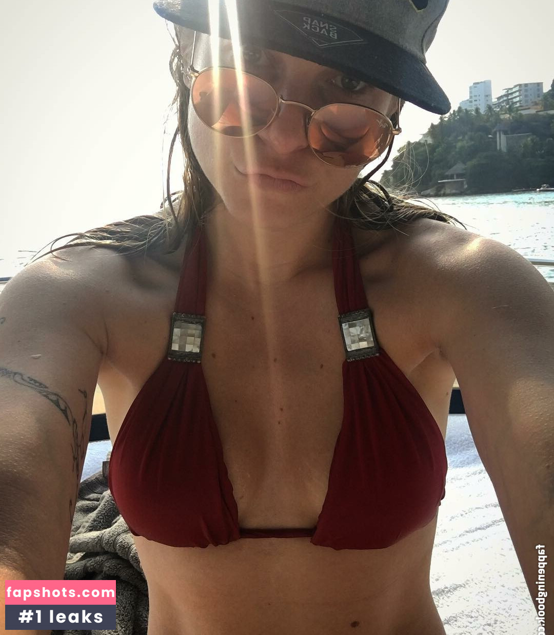 Ignacia Allamand gallery photo #16