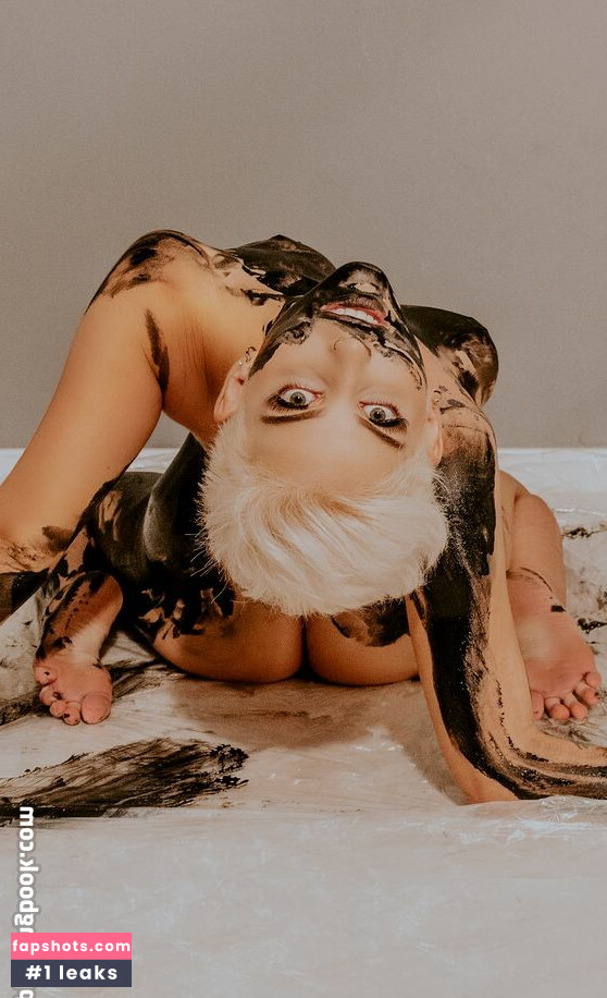 Ihasqueen Nude Leaks OnlyFans Photos #5 - LeakJerk