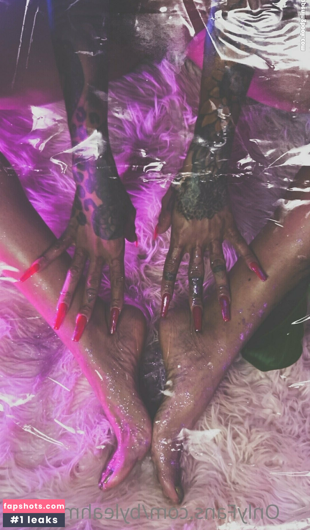 iitsleahtho gallery photo #25