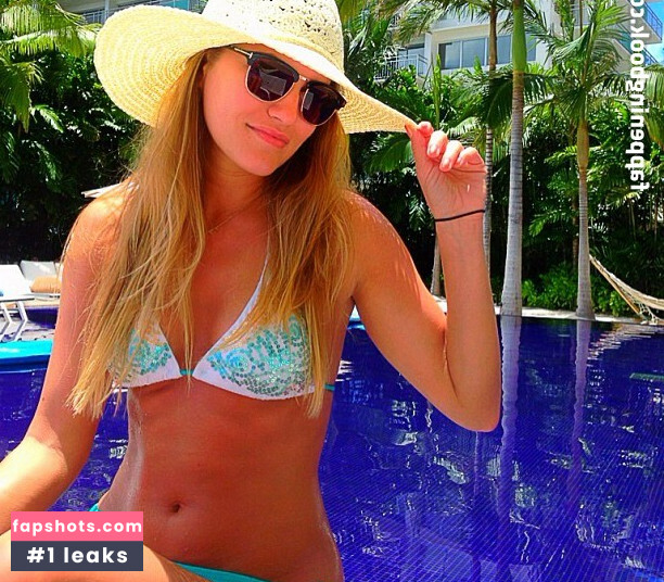 iJustine gallery photo #43