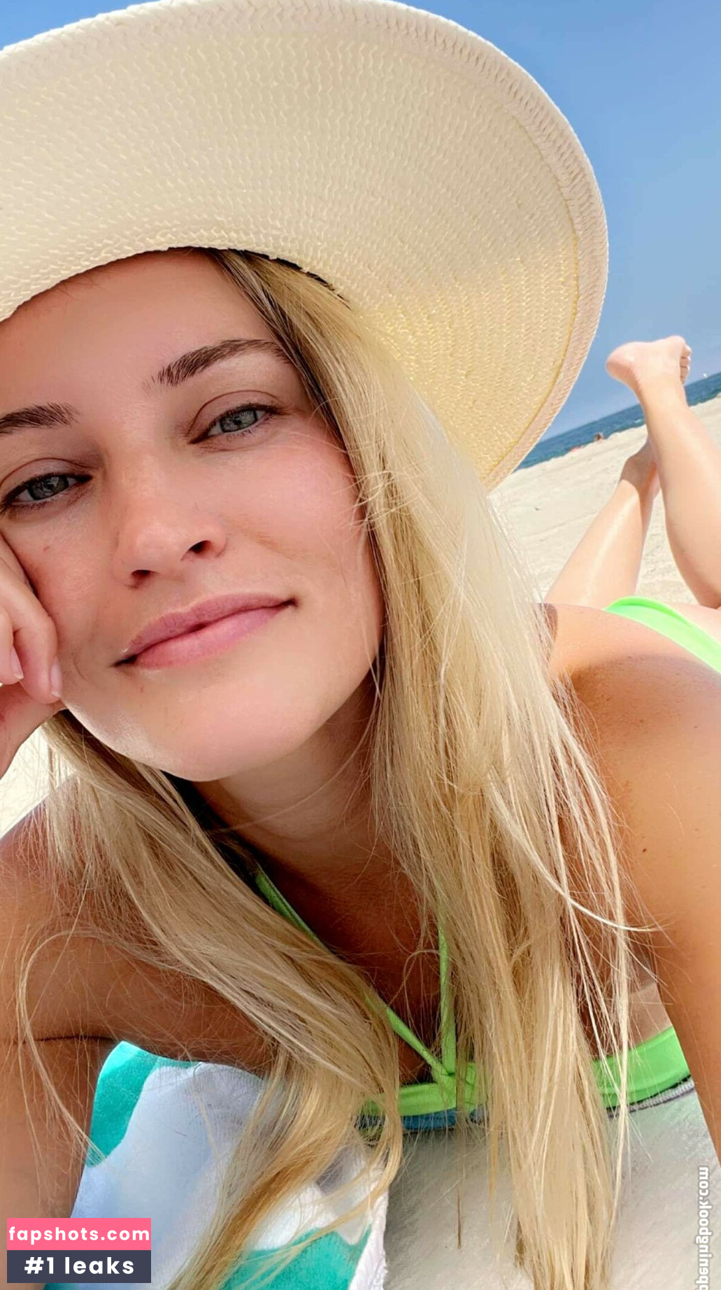 iJustine gallery photo #55