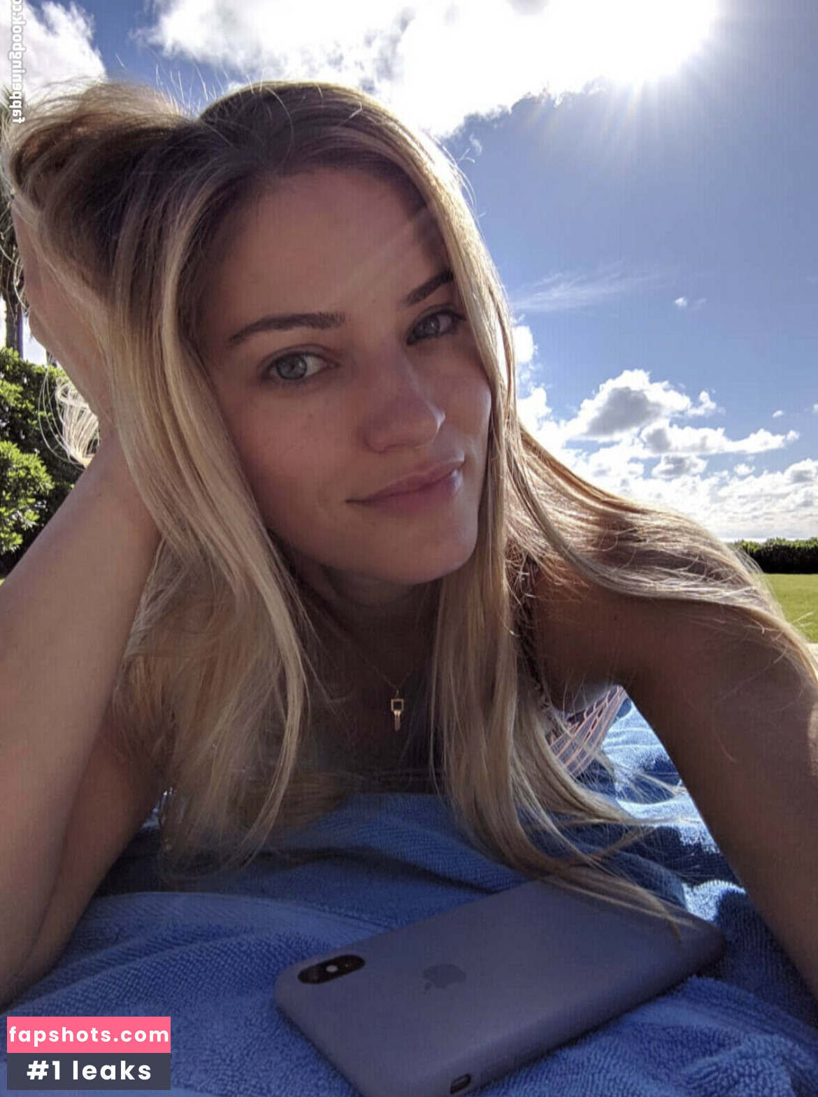 iJustine gallery photo #64