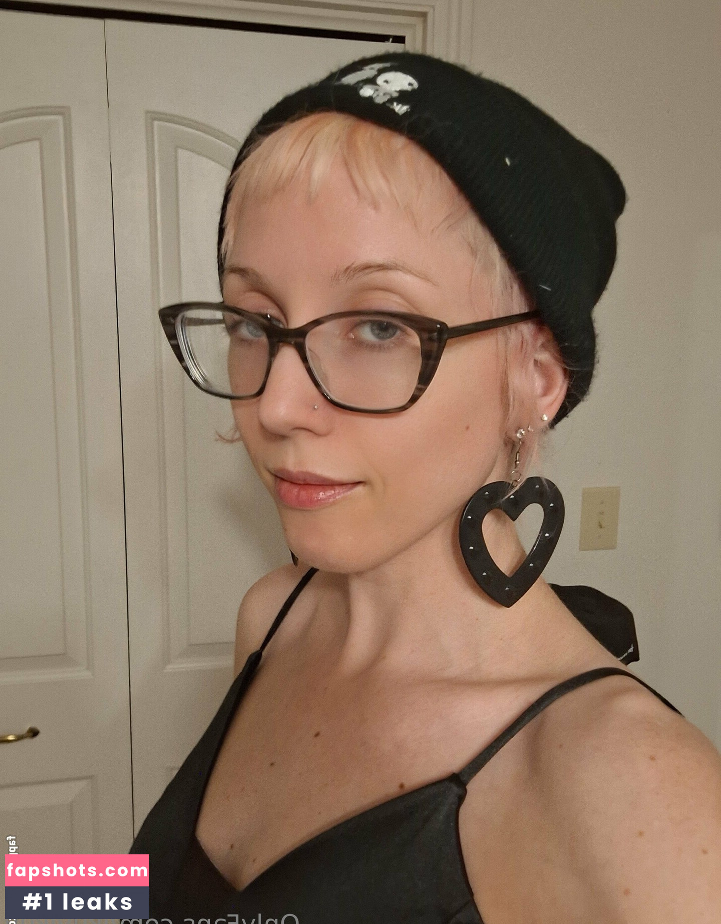 Ikuy gallery photo #36