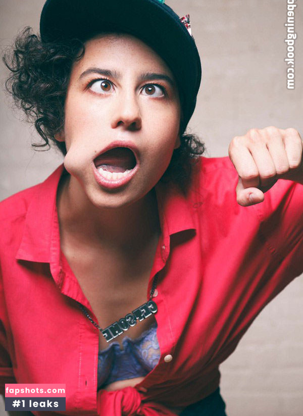 Ilana Glazer gallery photo #12