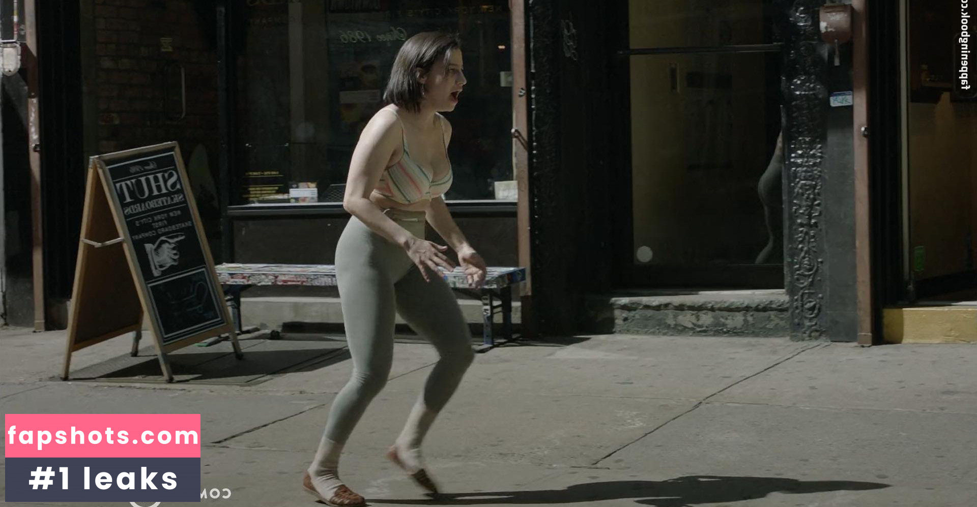 Ilana Glazer Nahé úniky fotek pouze od fanoušků #40 - Fapshots