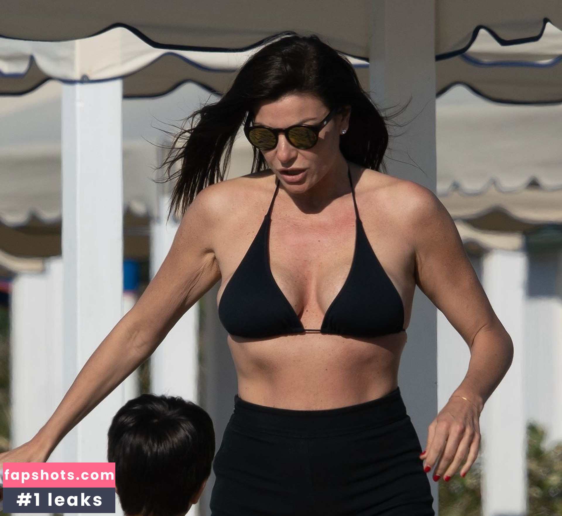 Ilaria D'Amico gallery photo #23