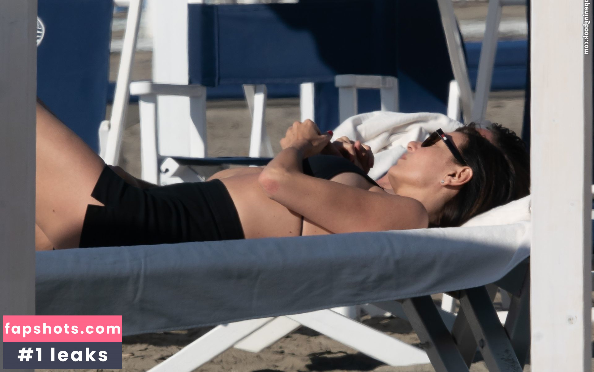 Ilaria D'Amico gallery photo #32