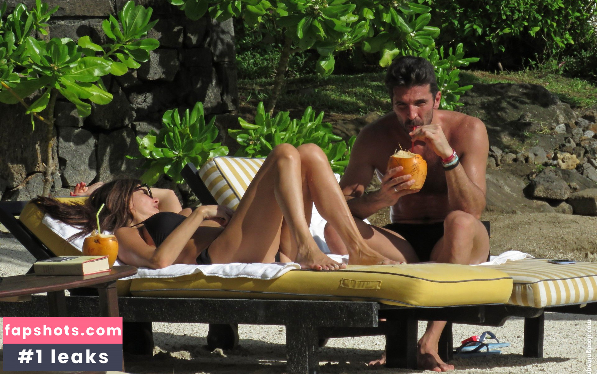 Ilaria D'Amico gallery photo #35