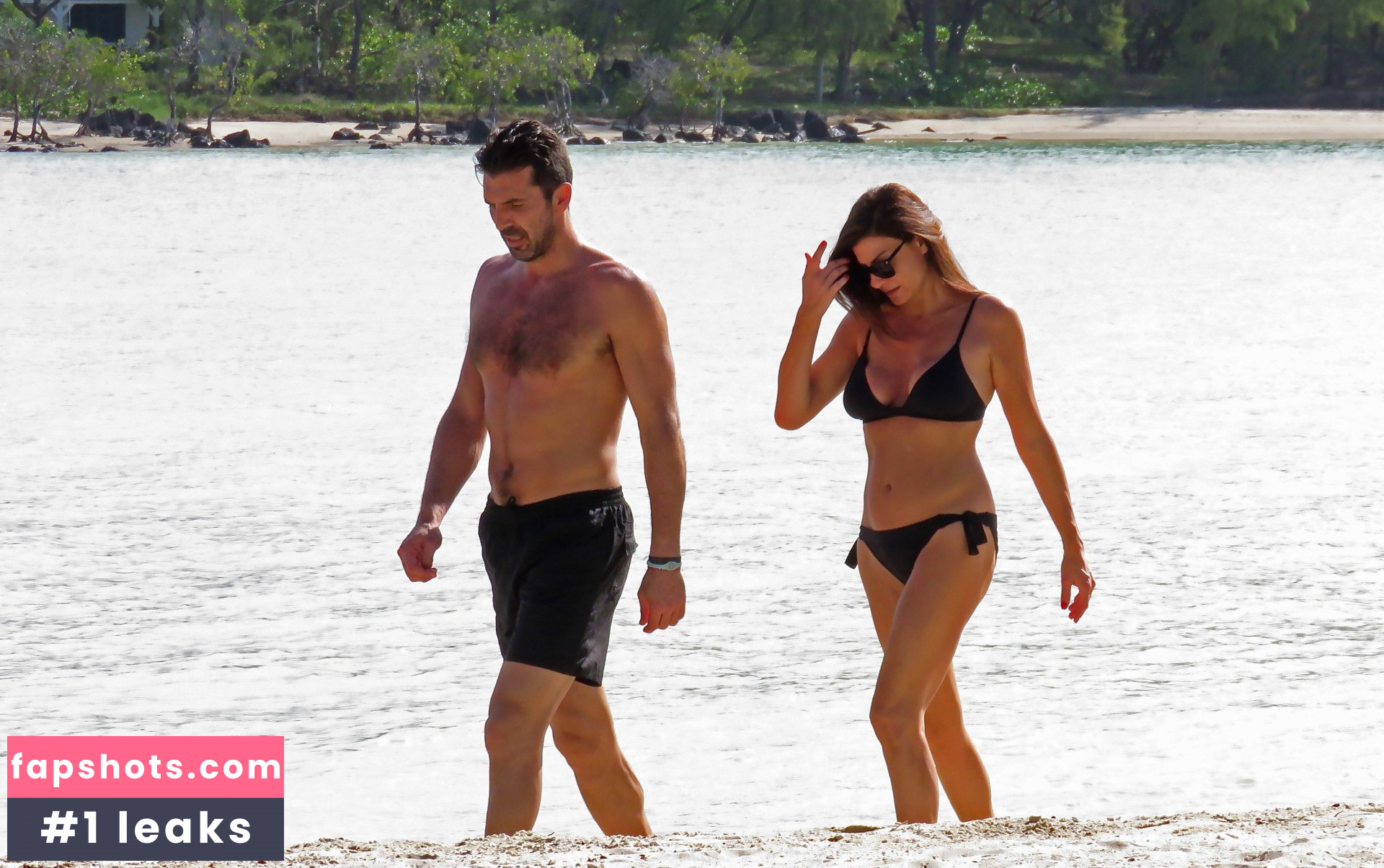 Ilaria D'Amico gallery photo #38