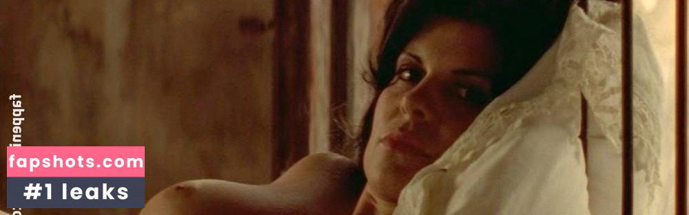 Ilaria D'Elia Nude Leaks OnlyFans Photos #3 - LeakJerk