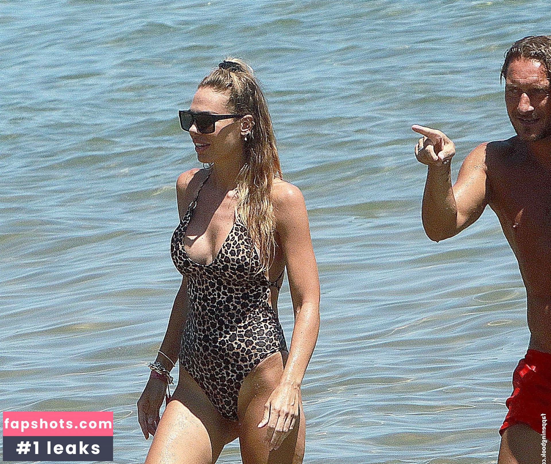 Ilary Blasi gallery photo #39