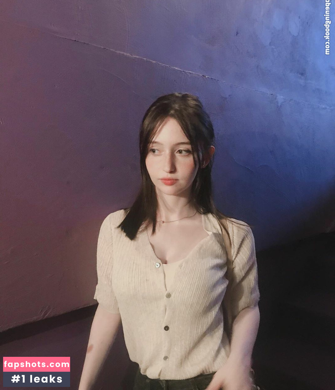 ilayserah nude babe gallery