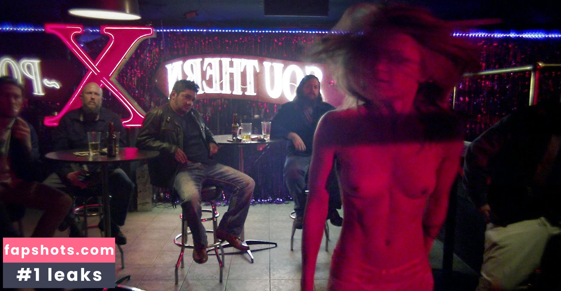 Ileana Huxley gallery photo #12