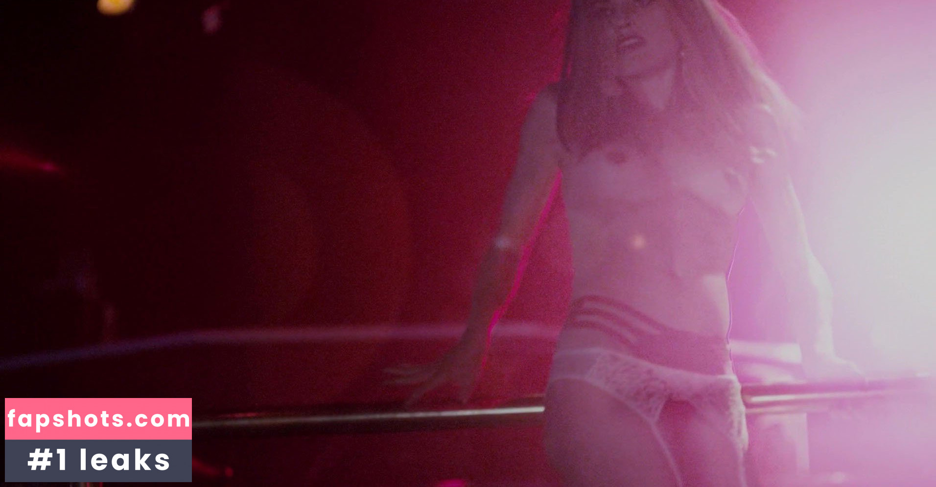 Ileana Huxley gallery photo #3