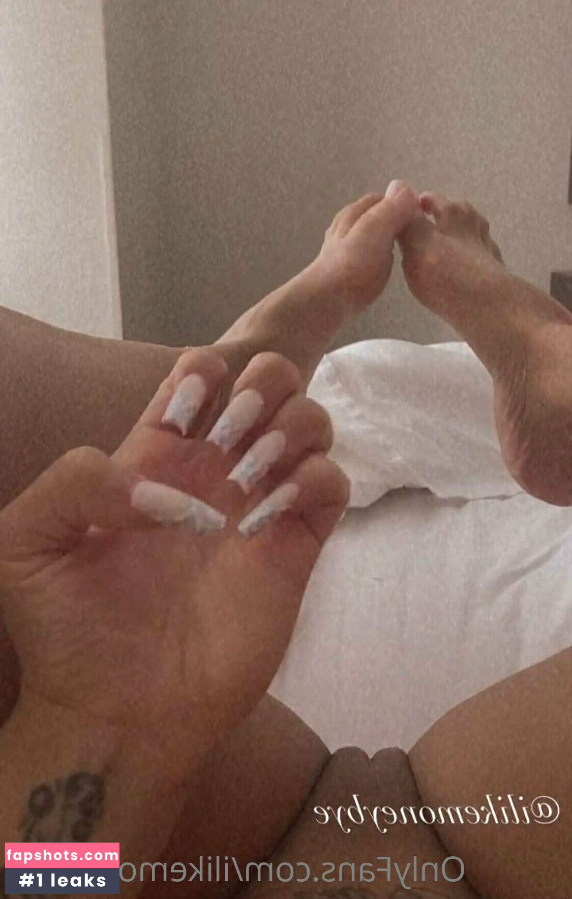 ilikemoneybye gallery photo #11