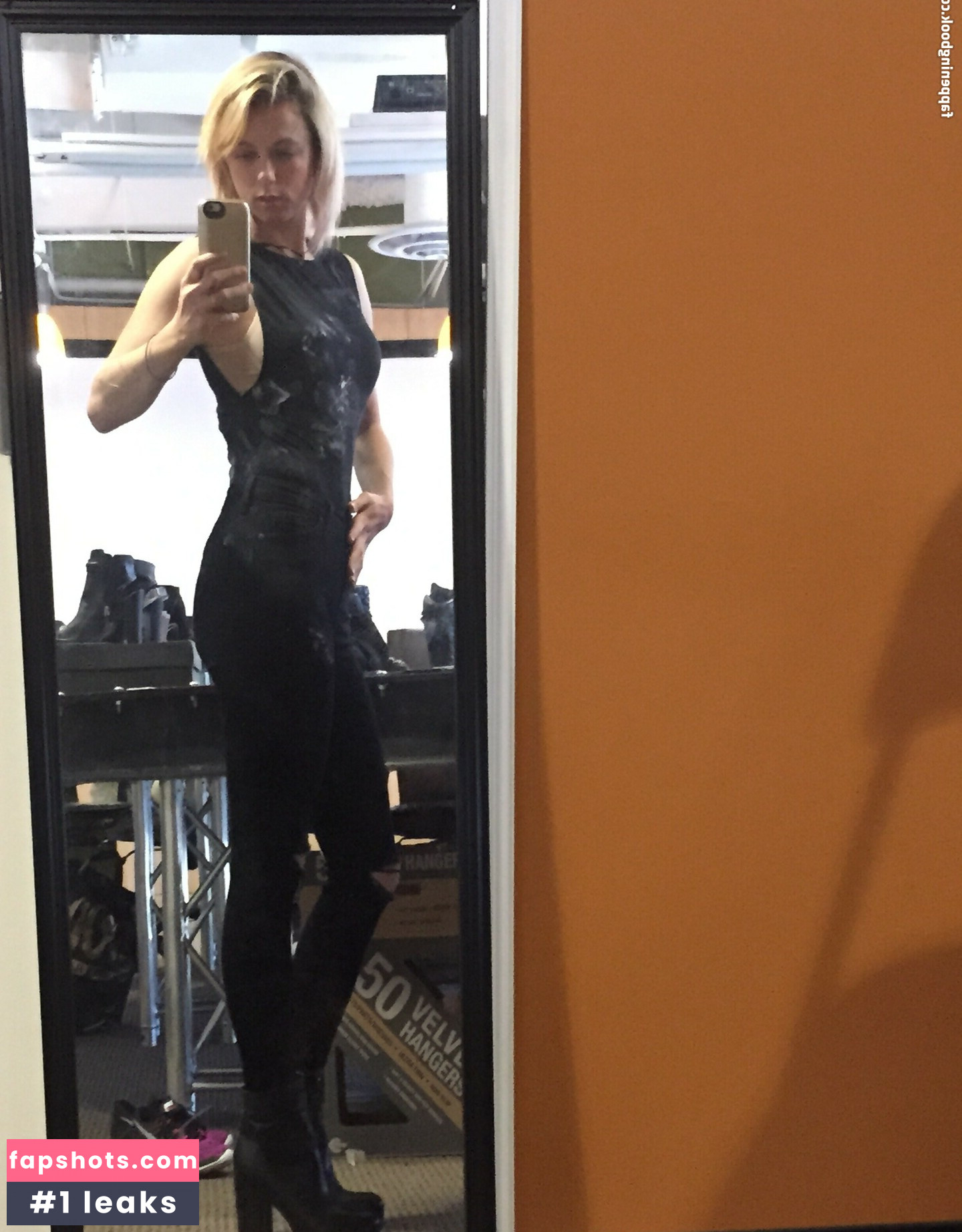 Iliza Shlesinger gallery photo #66