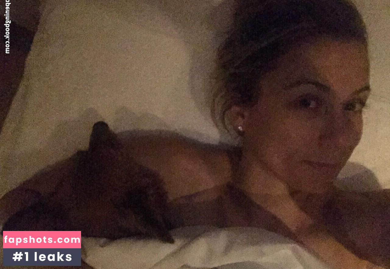 Iliza Shlesinger gallery photo #69