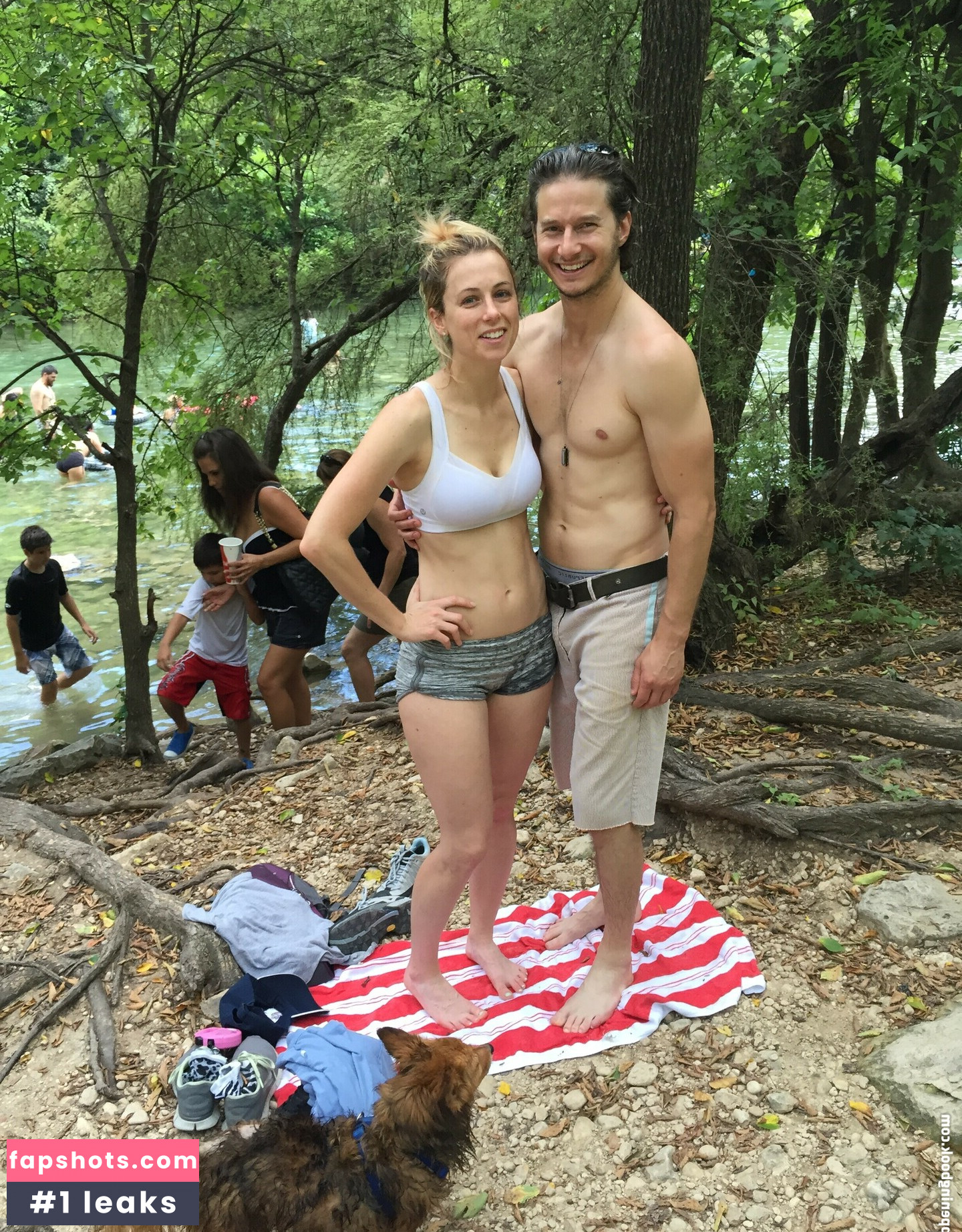 Iliza Shlesinger gallery photo #74