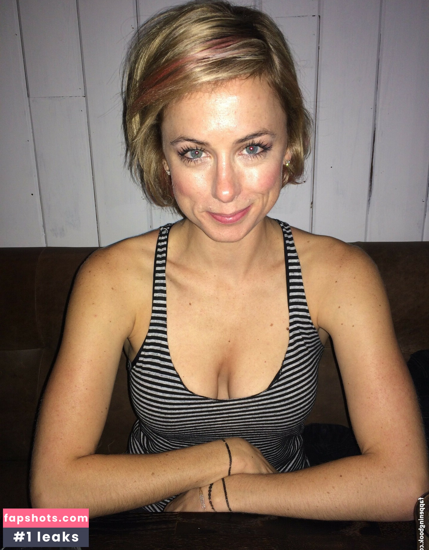 Iliza Shlesinger gallery photo #75
