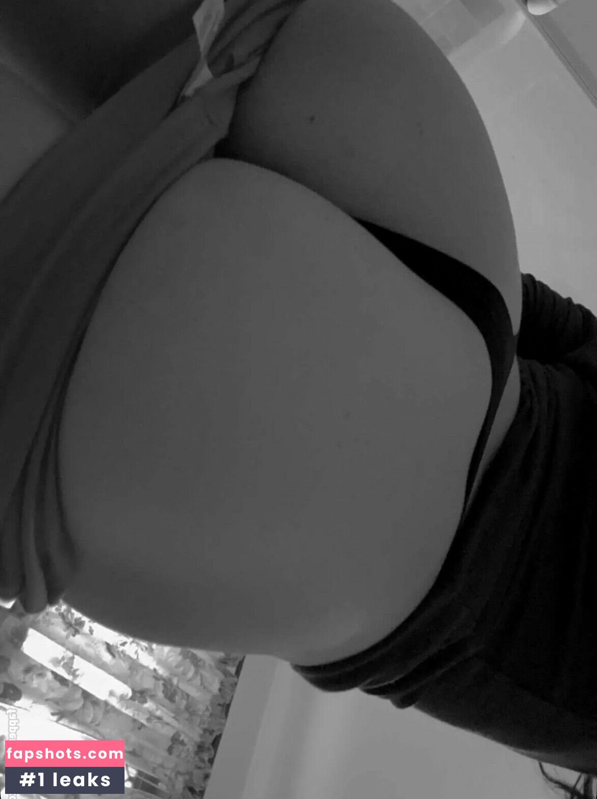 ill_makeu_drool69 nude babe gallery