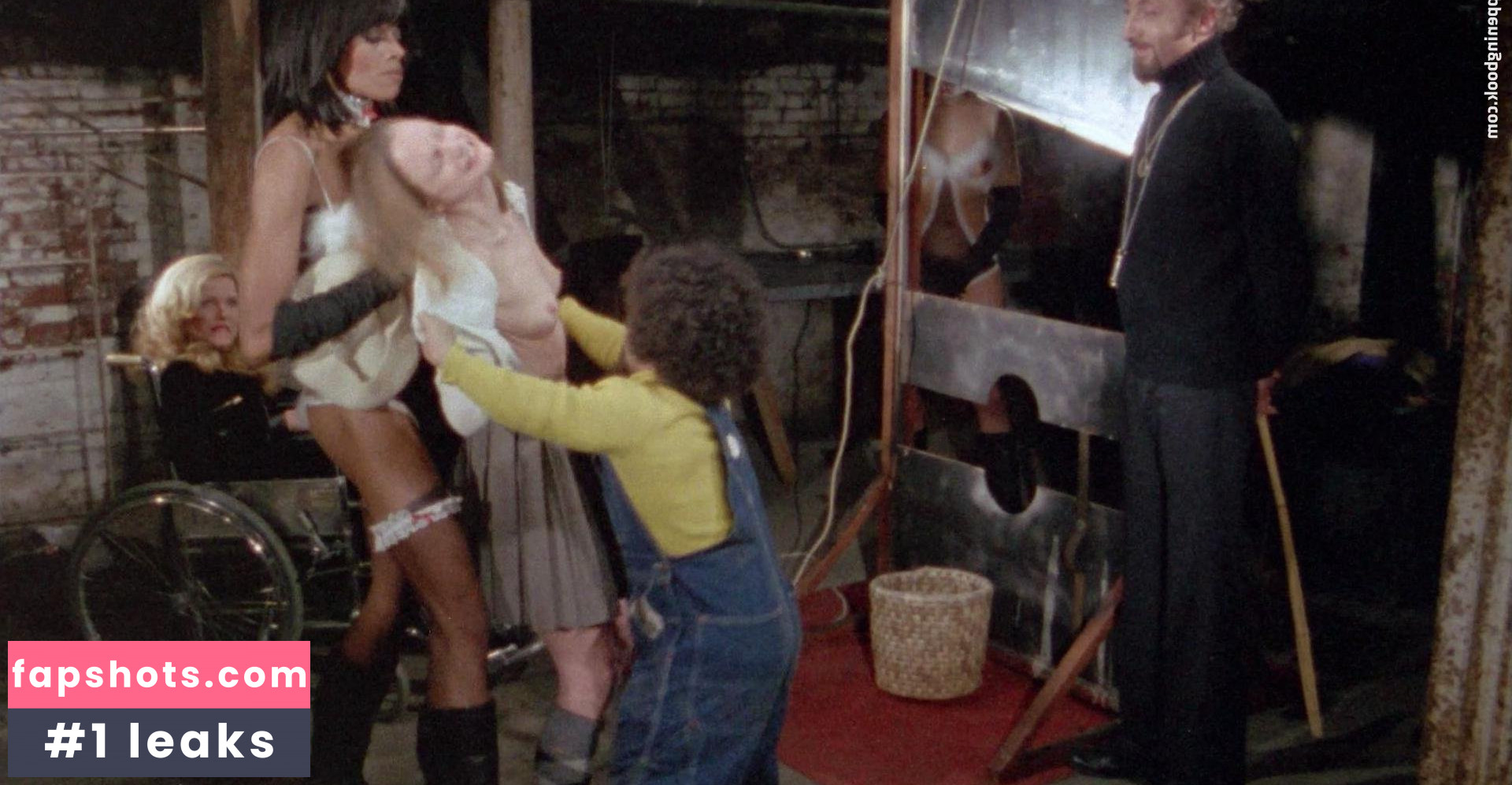 Illa Howe gallery photo #3