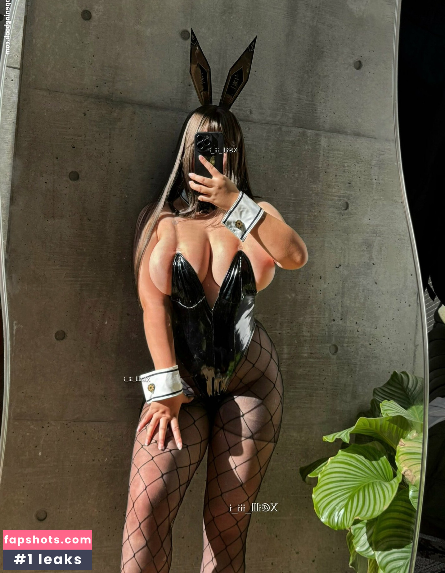 illl_iii_i Filtración Desnuda OnlyFans Foto #4 - Fapshots