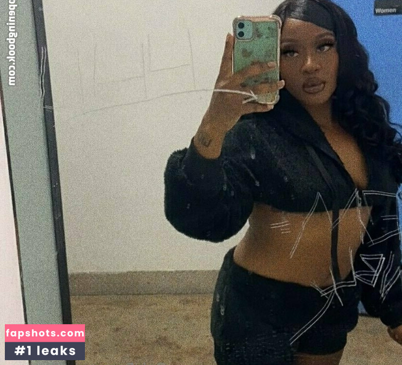 illnanaa gallery photo #7