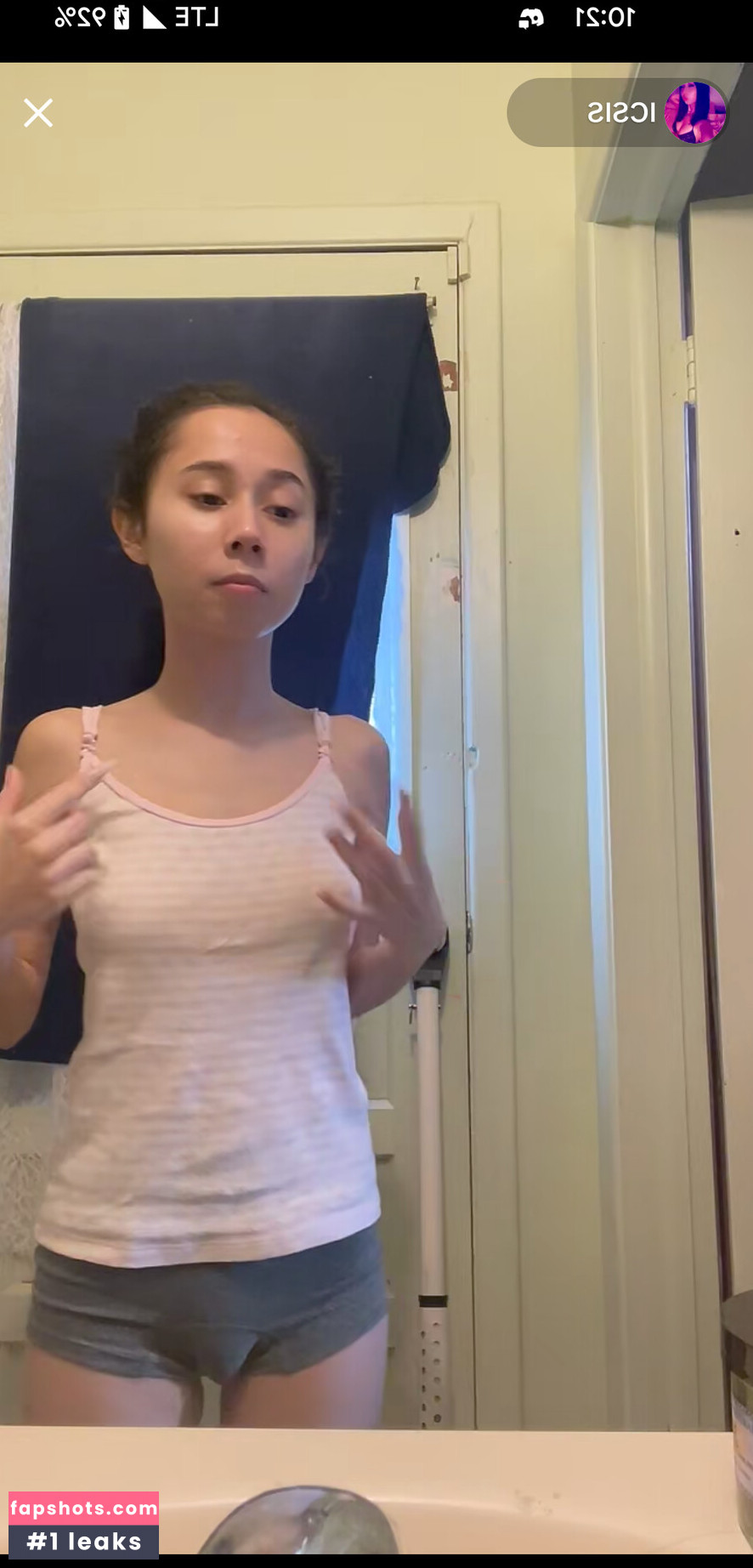 illspinny nude babe gallery