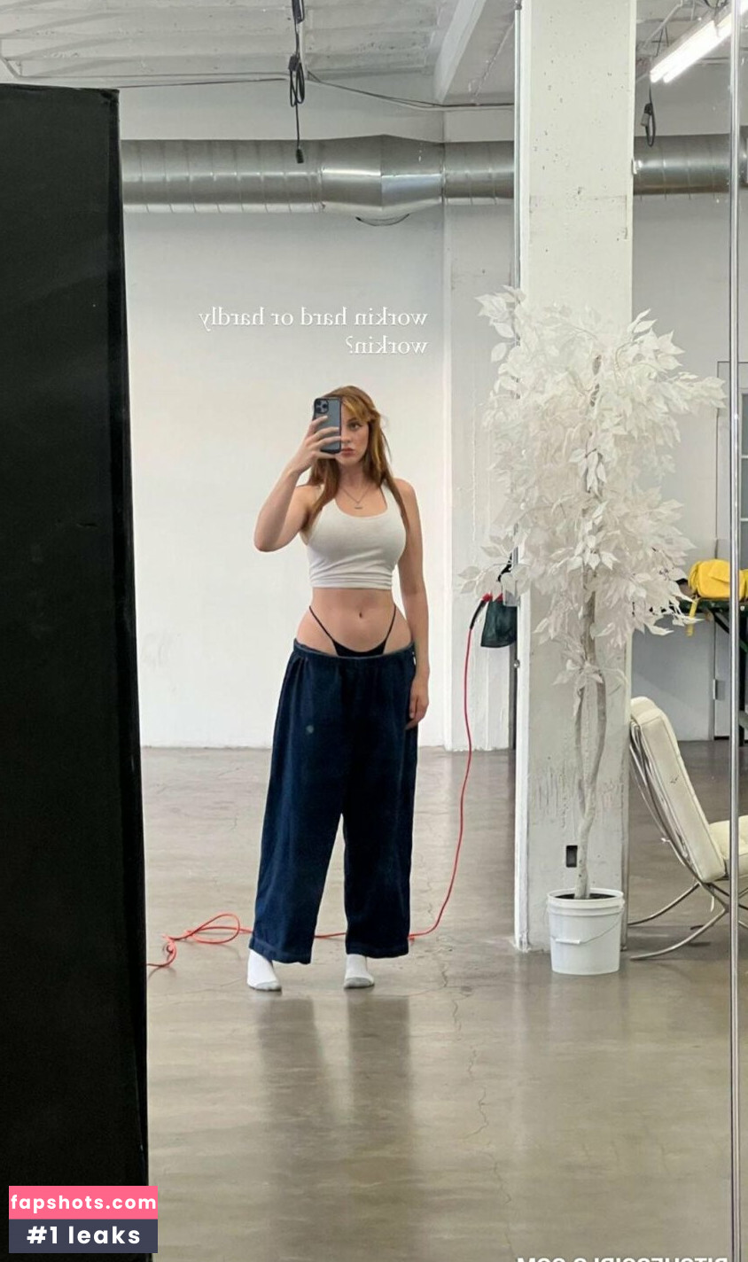 Illumitatiana gallery photo #13