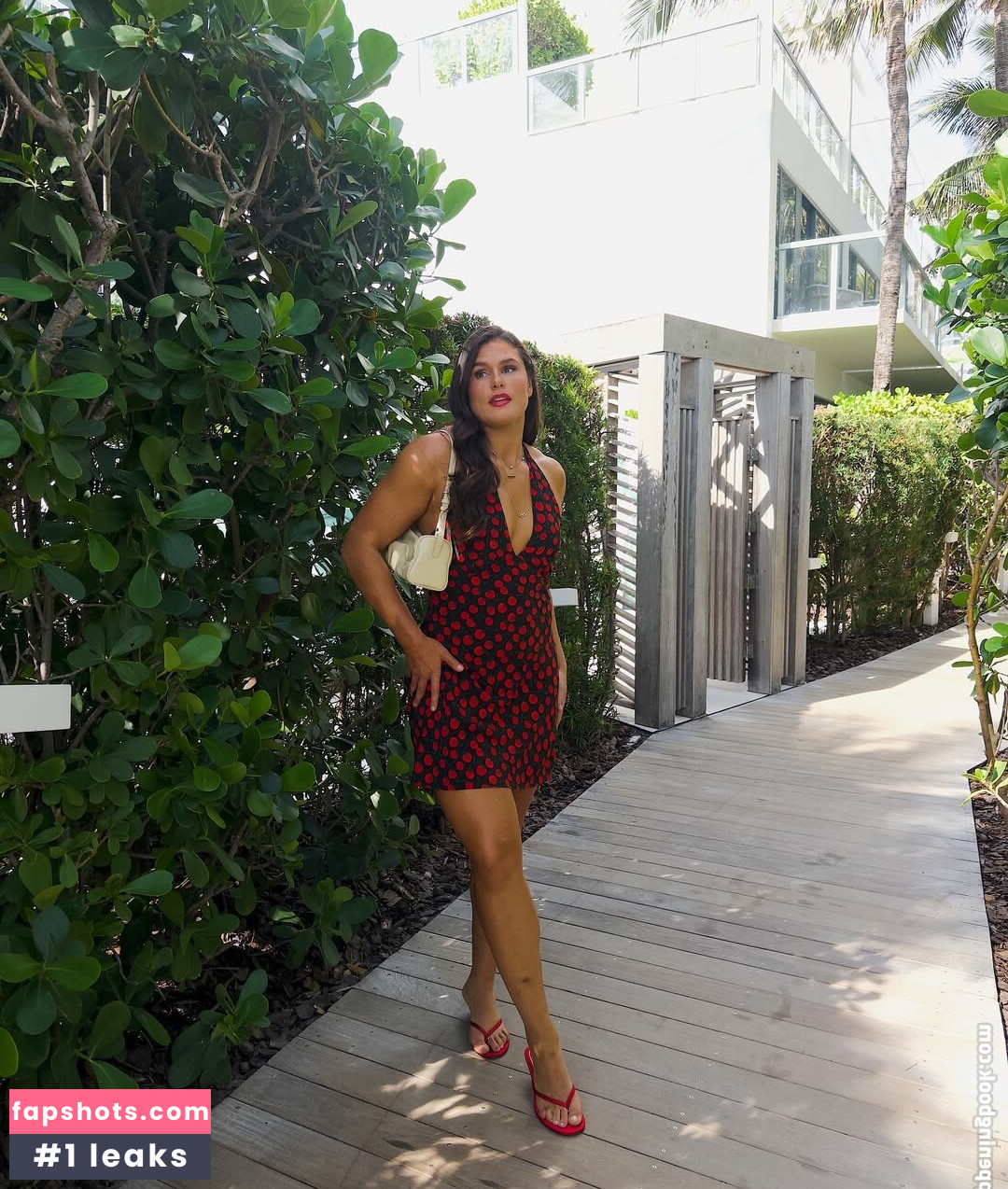 Ilona Maher gallery photo #15