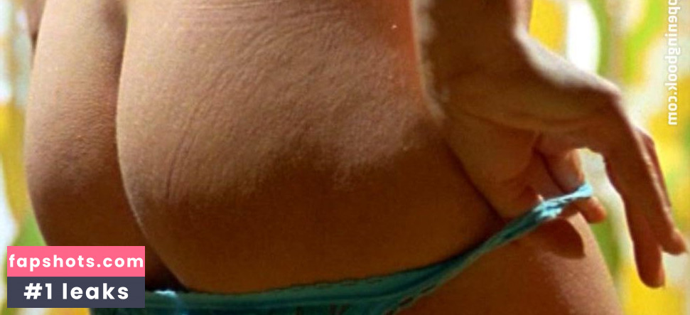 Ilona Staller gallery photo #15